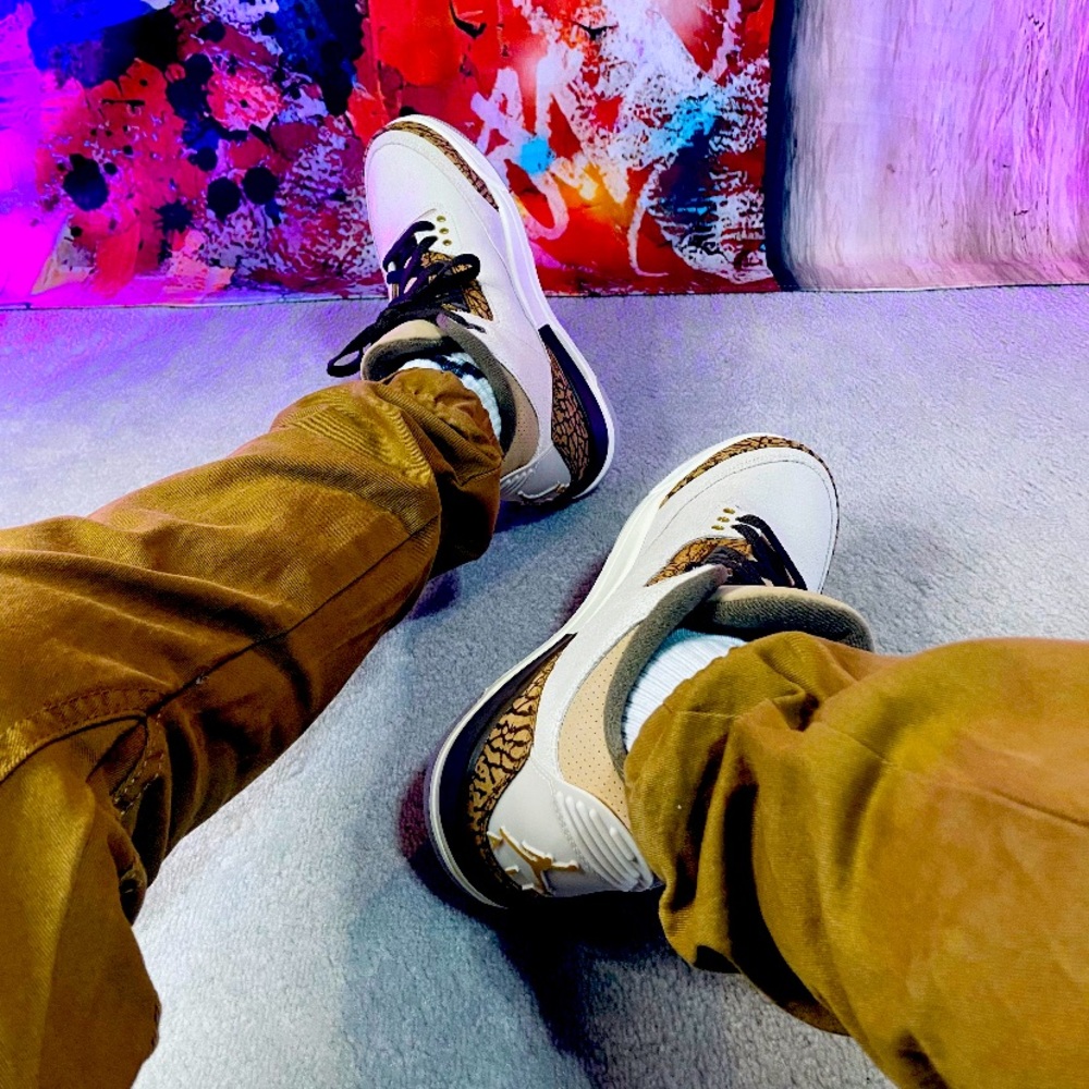Jordan 4s
